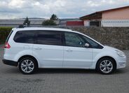 Ford Galaxy 13