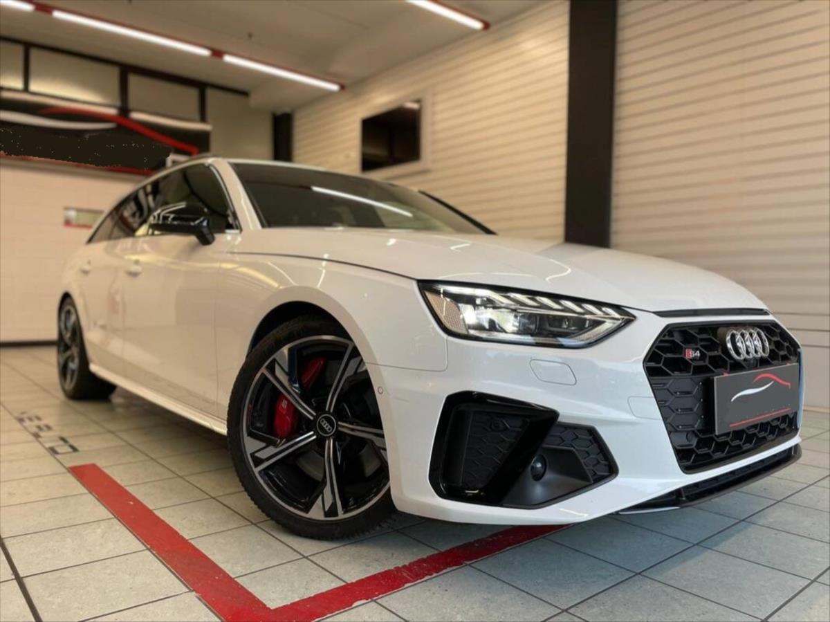 Audi S4