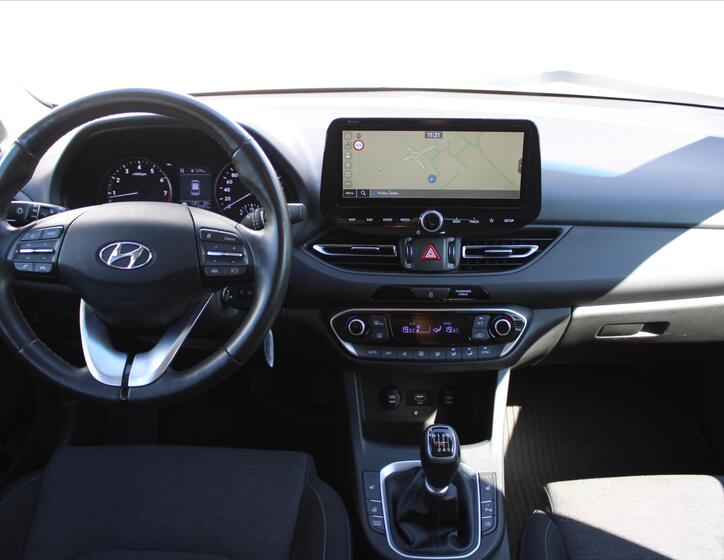 Hyundai i30 13