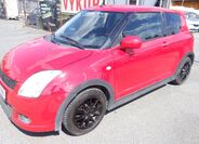 Suzuki Swift 1