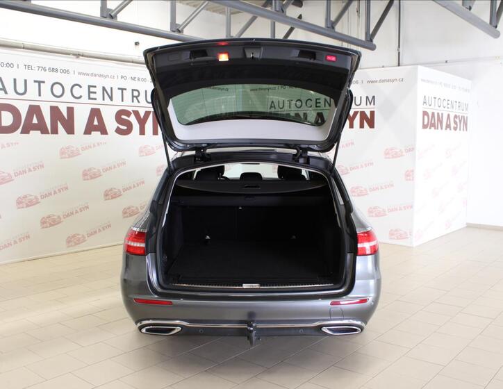 Mercedes-Benz Třídy E 7