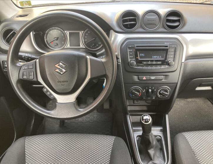 Suzuki Vitara 24