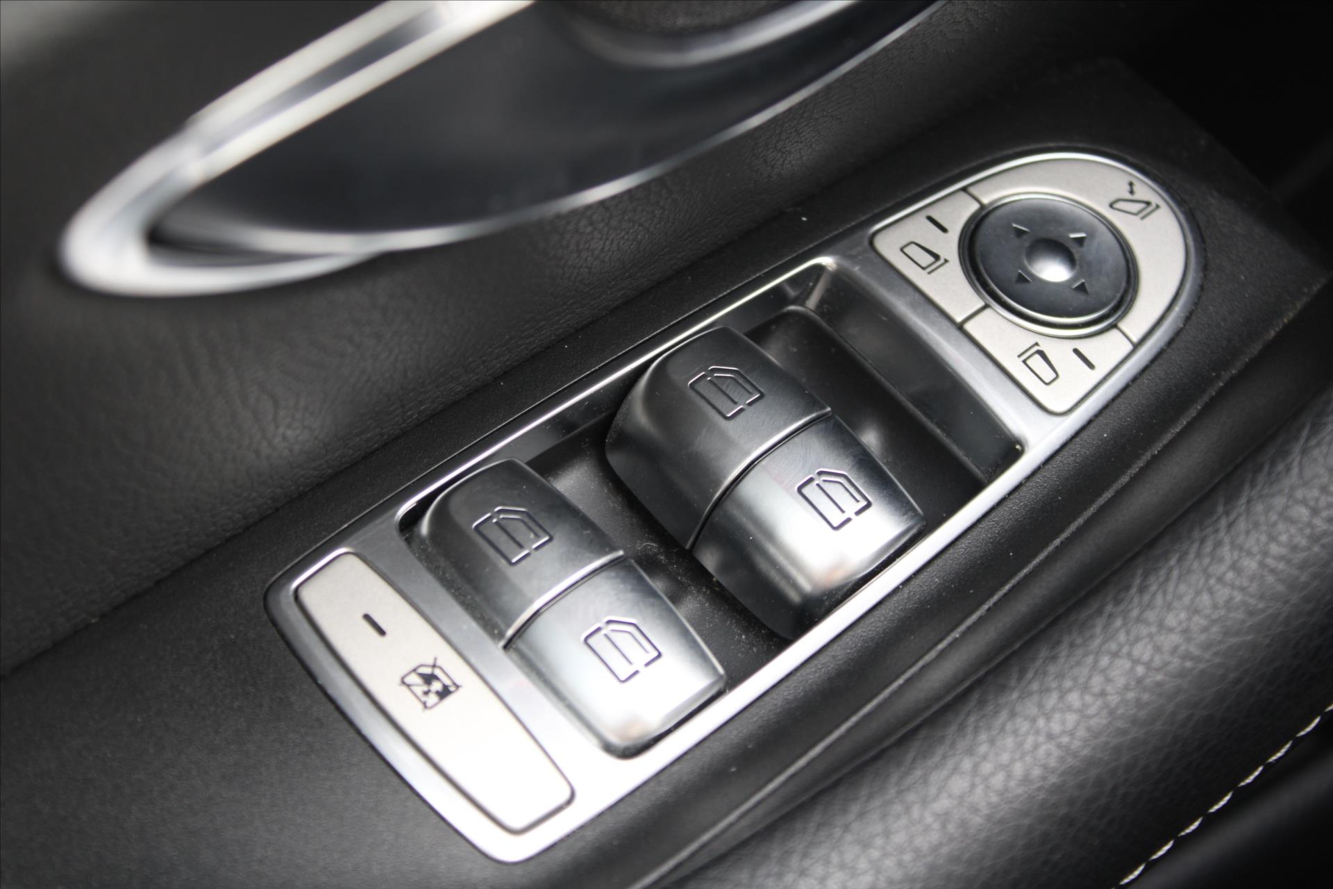 Mercedes-Benz Třídy E