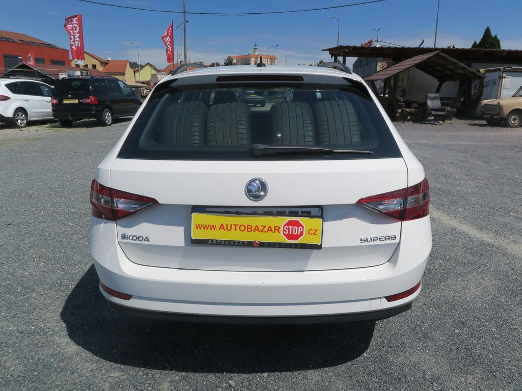Škoda Superb