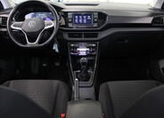 Volkswagen T-Cross 10