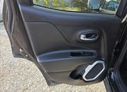 Jeep Renegade 24