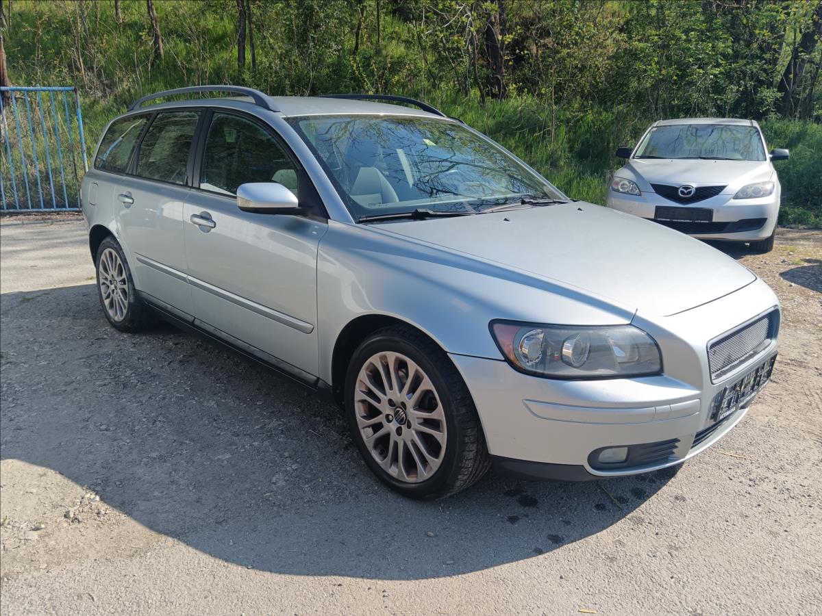 Volvo V50