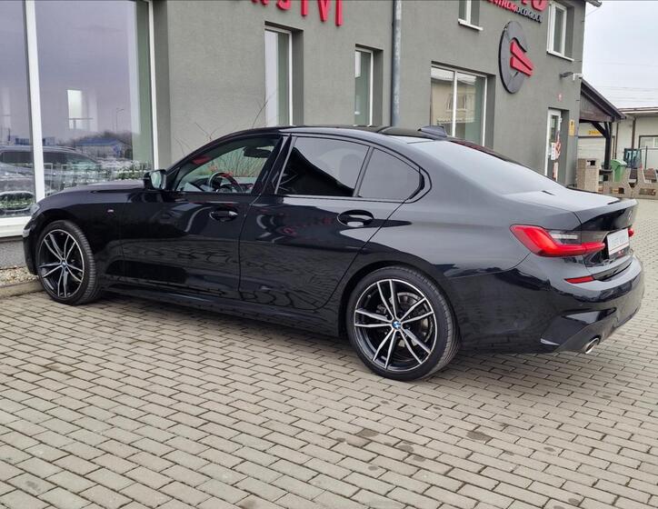 BMW Řada 3 7