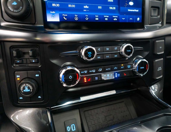 Ford F-150 33