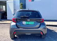Toyota Yaris 6