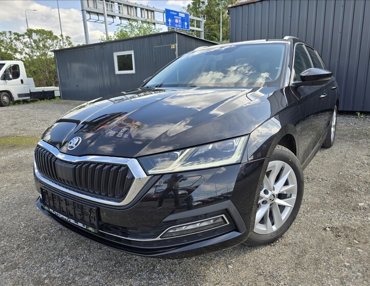 Škoda Octavia 10