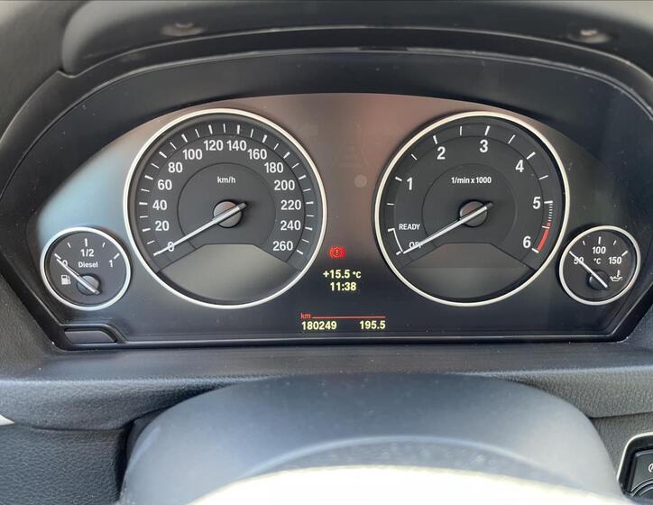 BMW Řada 3 30