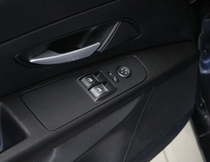 Fiat Linea 13