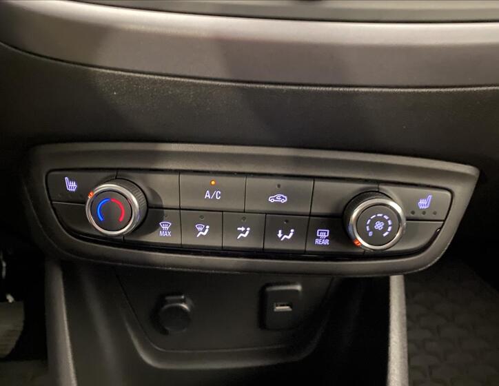 Opel Crossland 9