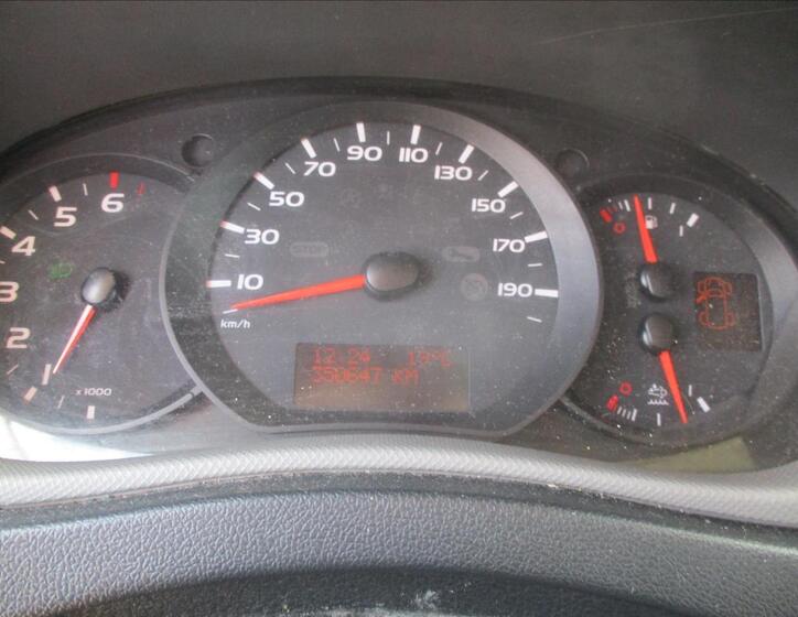 Renault Master 9