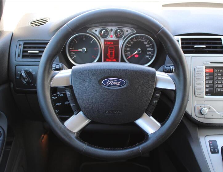 Ford Kuga 9