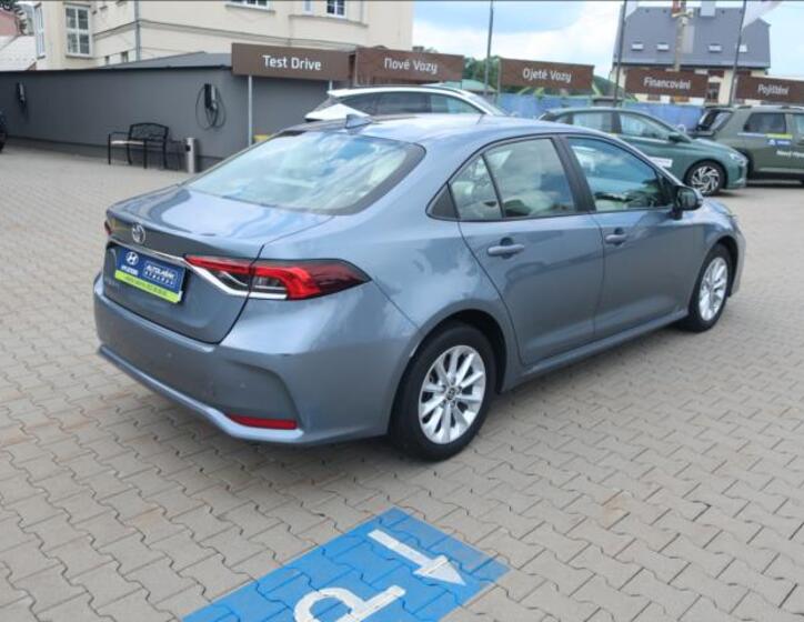 Toyota Corolla 7