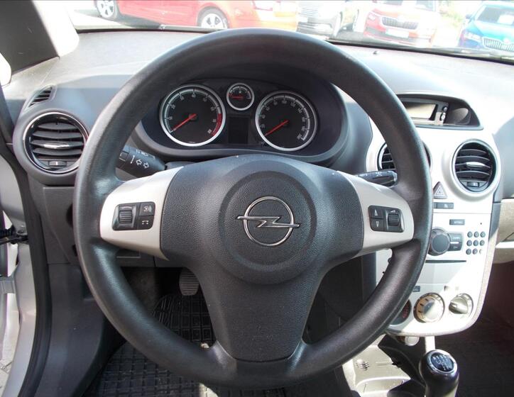 Opel Corsa 17