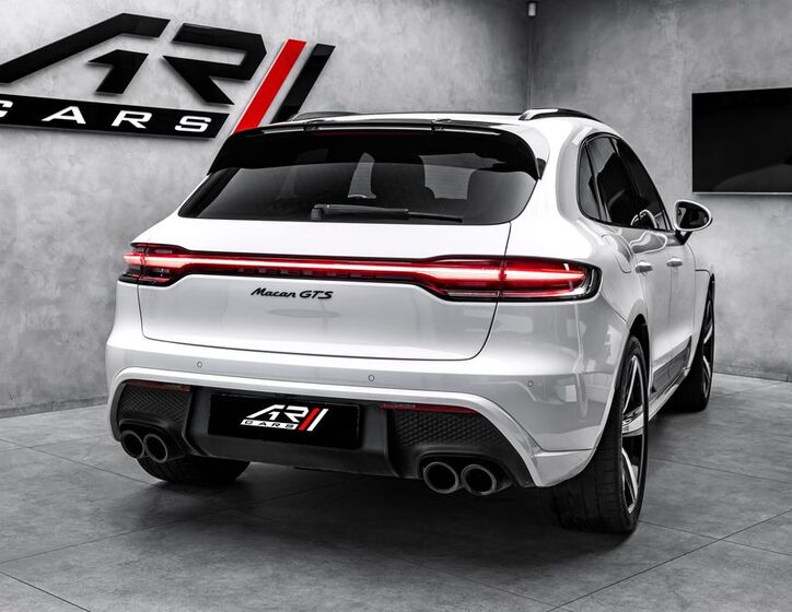 Porsche Macan 6