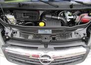 Opel Vivaro 21