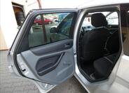 Ford Focus 16