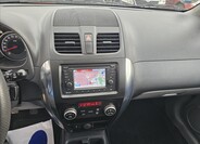Suzuki SX4 16