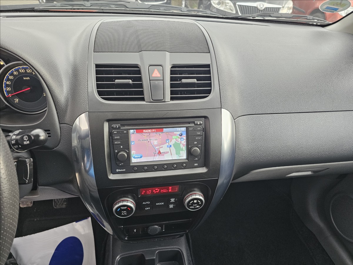 Suzuki SX4