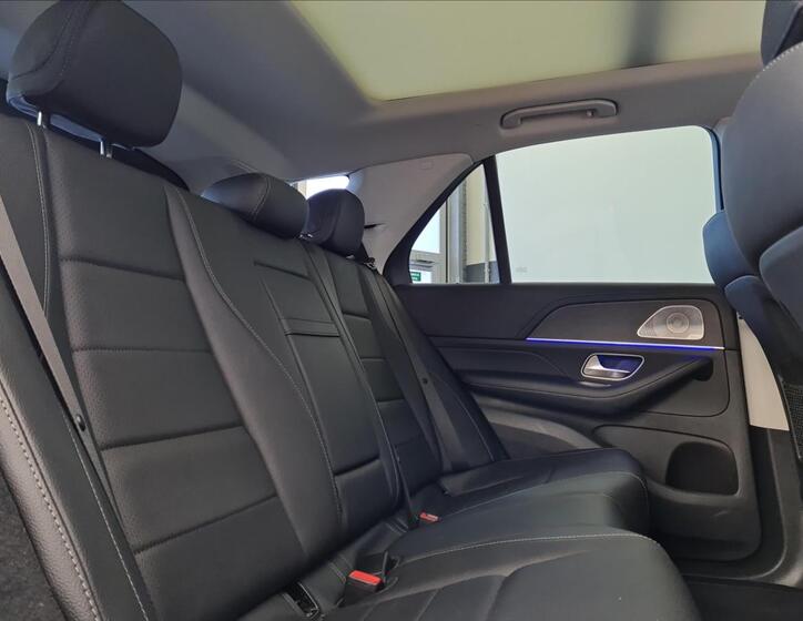 Mercedes-Benz GLE 16