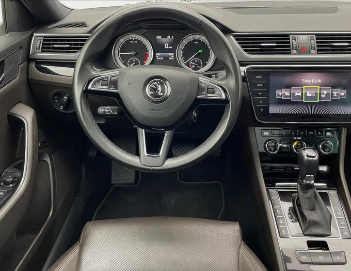 Škoda Superb 13