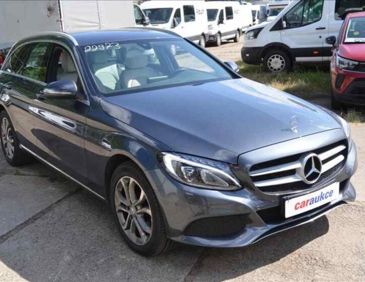 Mercedes-Benz Třídy C 3