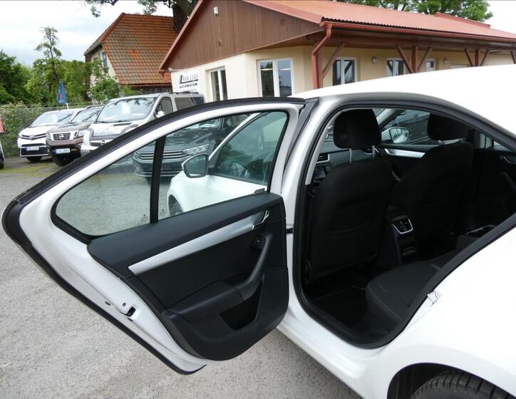 Škoda Octavia 18