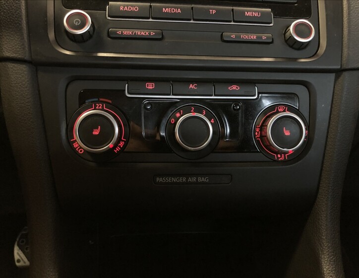 Volkswagen Golf 22