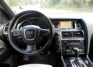 Audi Q7 19