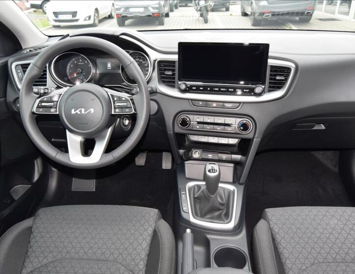 KIA Ceed 5