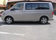 Volkswagen Caravelle 2