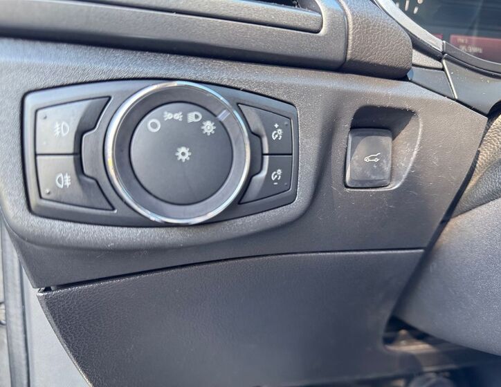 Ford Mondeo 18