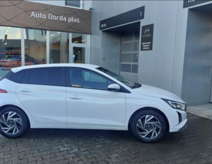 Hyundai i20 4