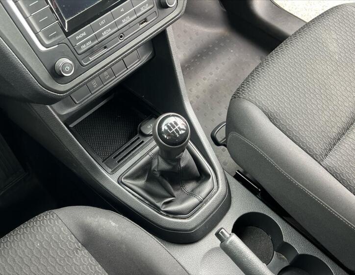 Volkswagen Caddy 18
