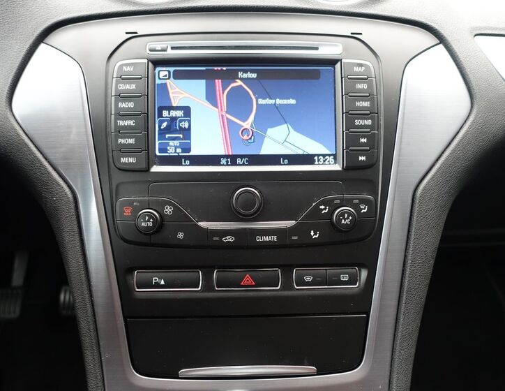 Ford Mondeo 10