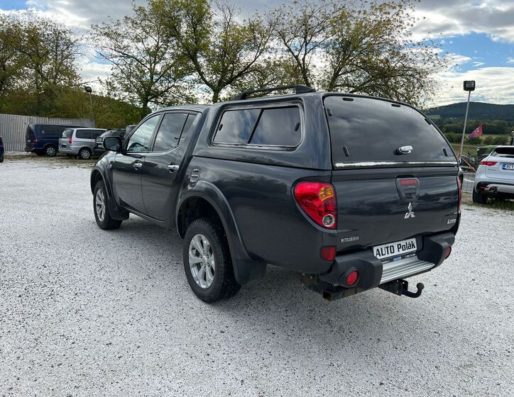 Mitsubishi L200 13