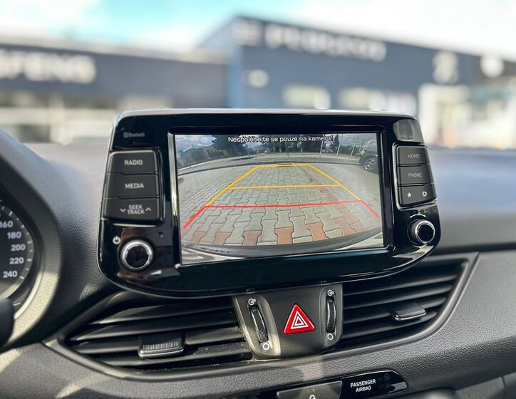 Hyundai i30 22