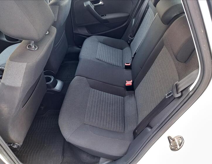 Volkswagen Polo 15