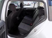 Volkswagen Golf 11