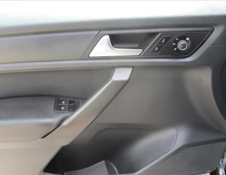 Volkswagen Caddy 27