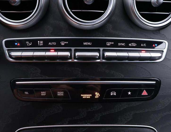 Mercedes-Benz GLC 33