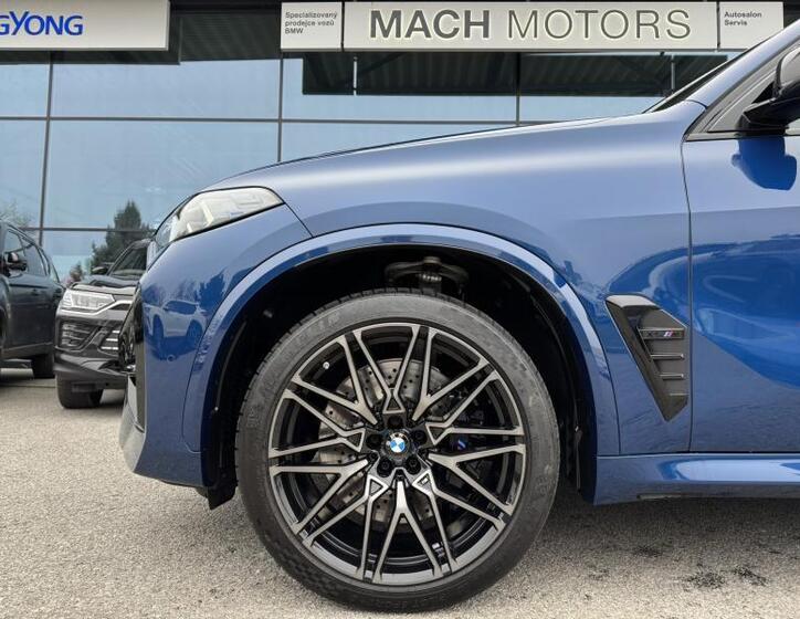BMW X5 12