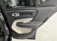 Volvo XC40 30