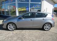 Mazda 3 8