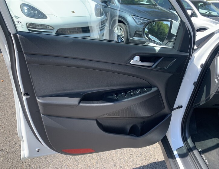 Hyundai Tucson 15