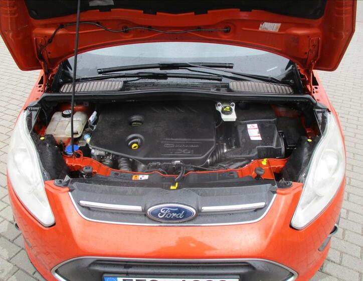Ford C-MAX 23